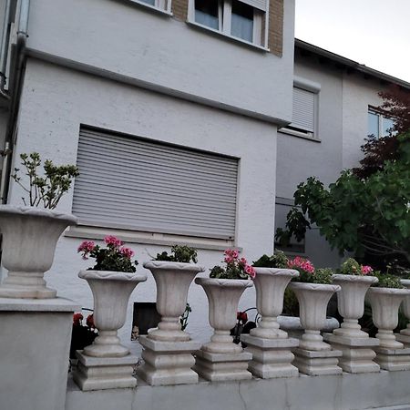 Monteur-, Ferienwohnung Mit Balkon In Hanau Bei Frankfurt Und Aschaffenburg المظهر الخارجي الصورة
